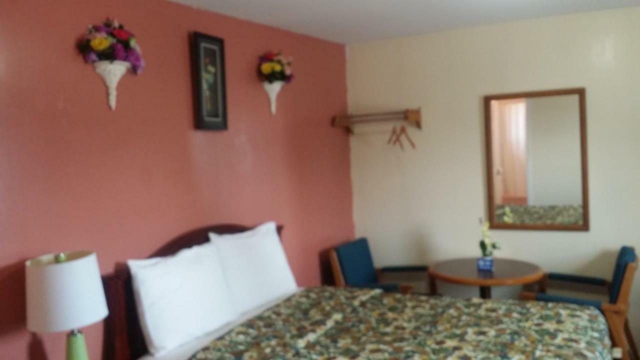 River Mist Inn Sturgeon Falls Exterior foto